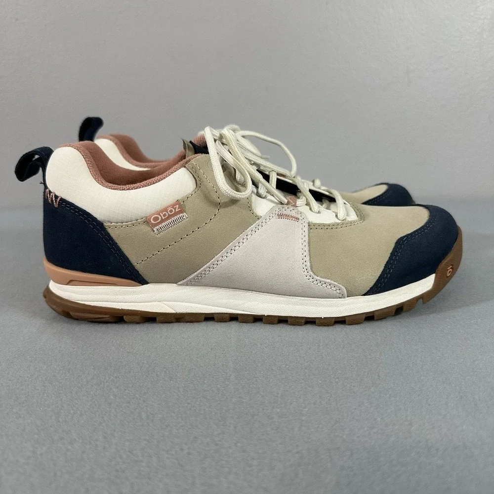 Oboz Emma Low Hiking Shoes Suede Tan Blue Outdoors Sporty Women's Size 8.5